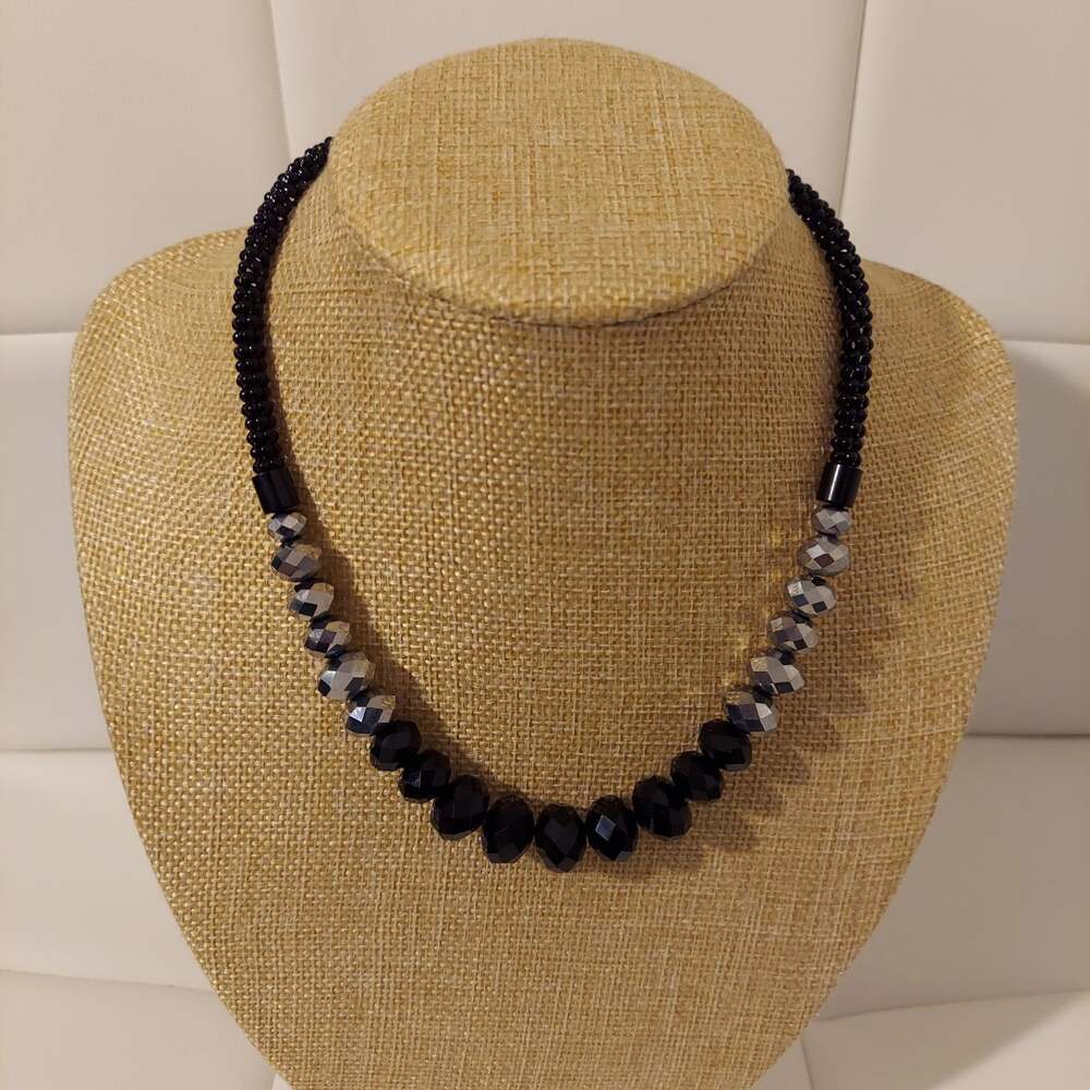 Jones New York JNY Black Lanyard & Black Beads 18" Necklace